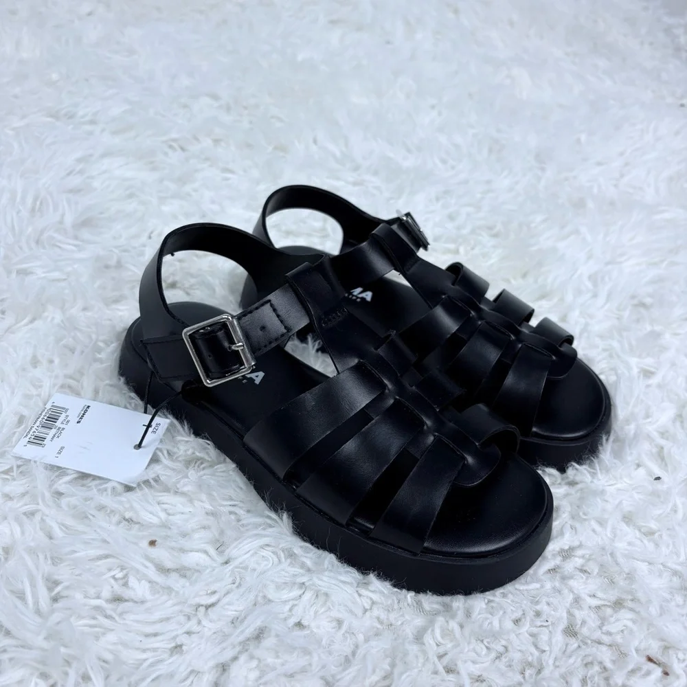 NWT SONOMA Black faux leather Chunky Platform Sandals size 1 & 3